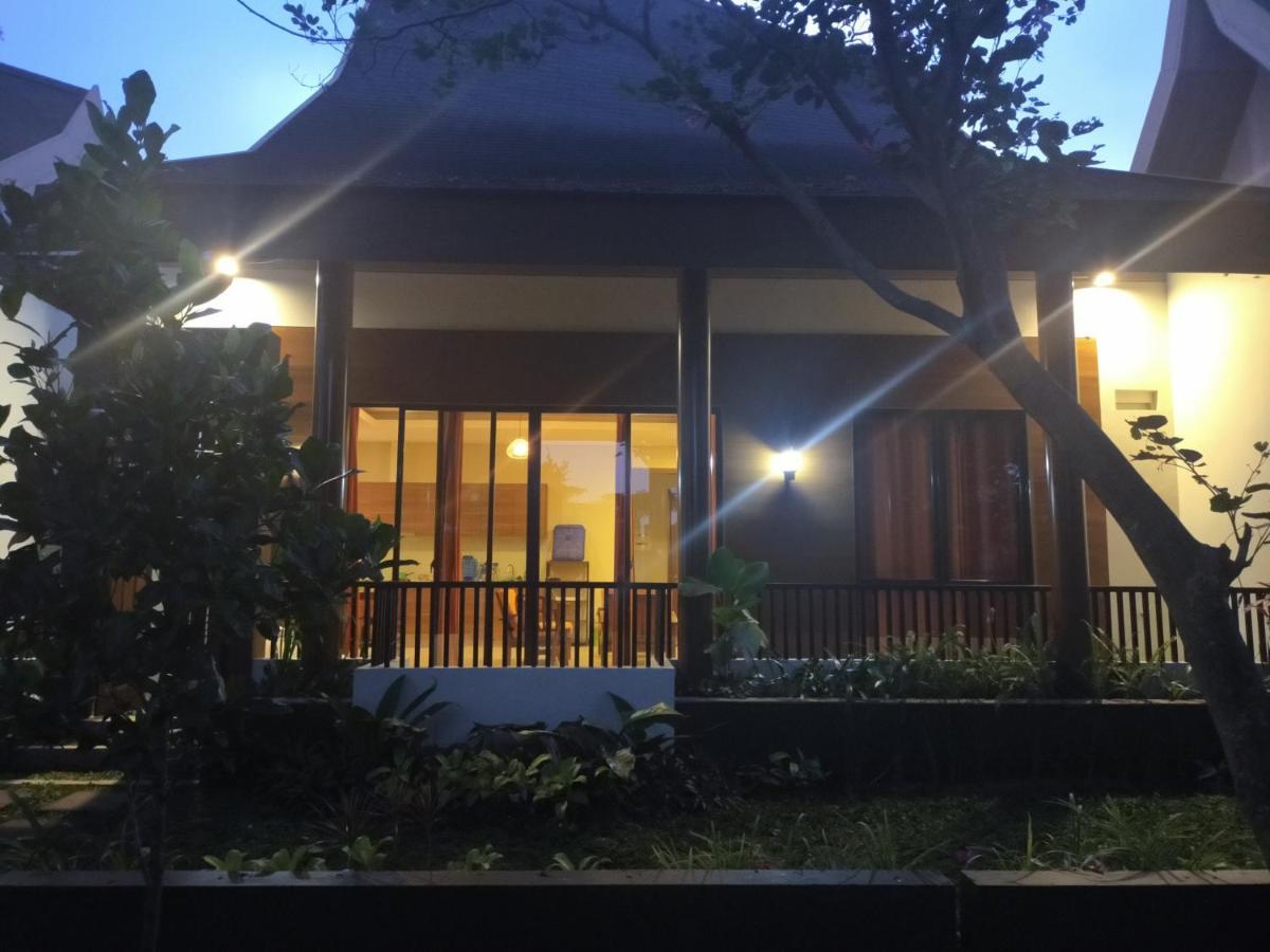 Vimala Hill Villa And Resort - 3 Bedrooms Bogor Kültér fotó