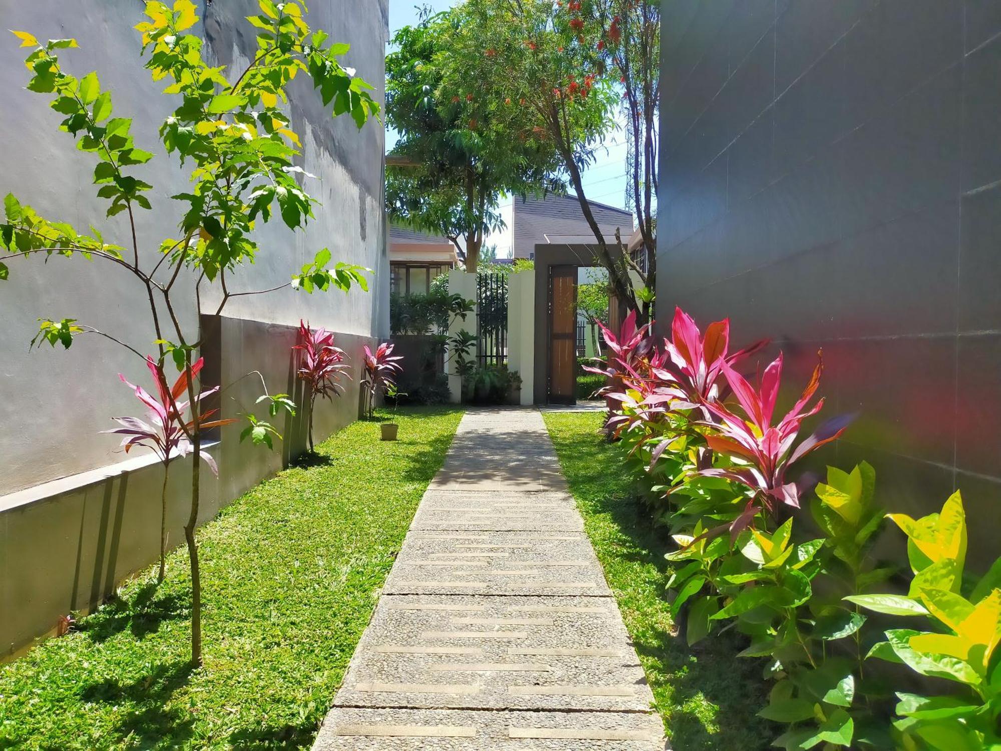 Vimala Hill Villa And Resort - 3 Bedrooms Bogor Kültér fotó