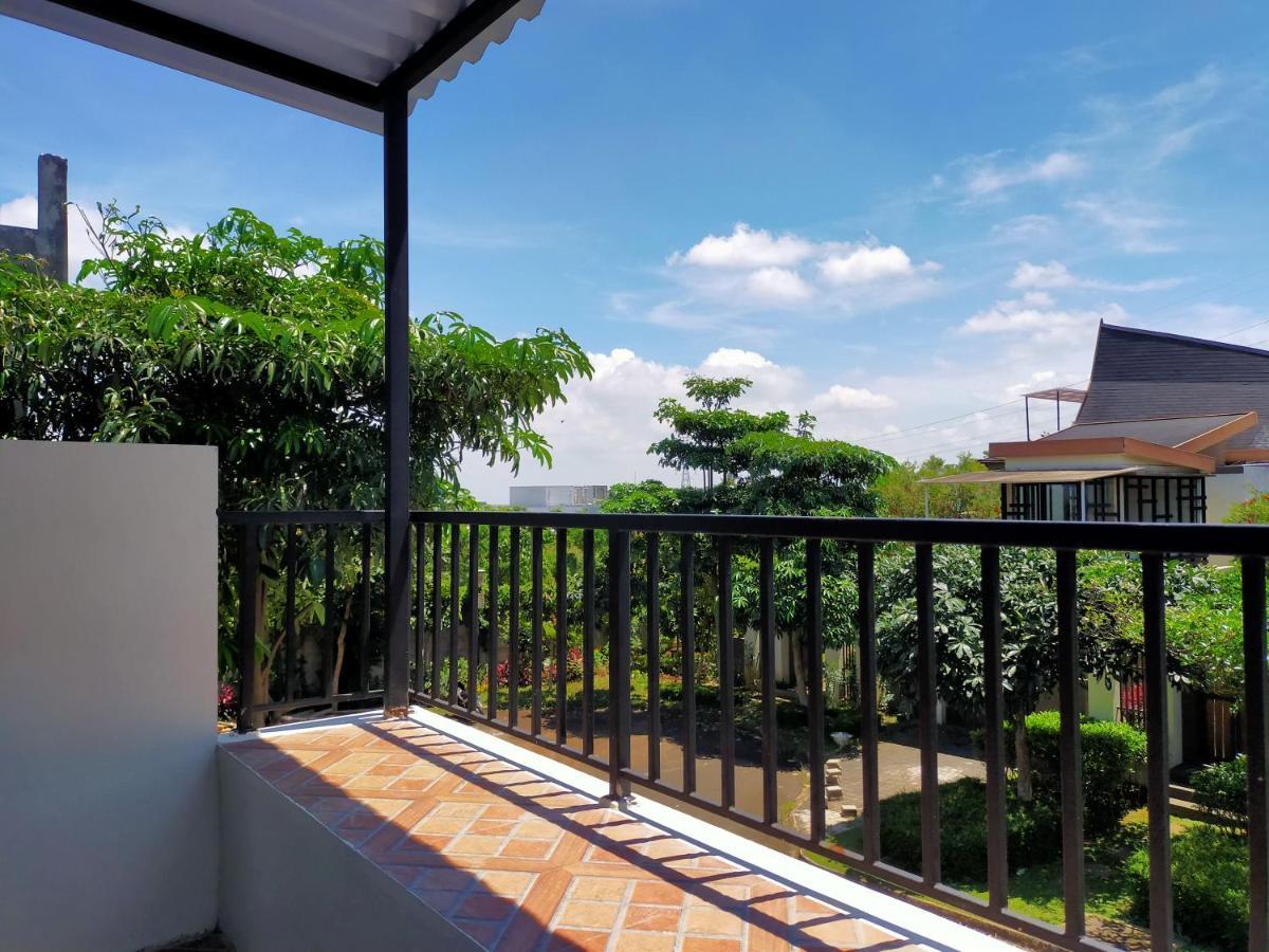 Vimala Hill Villa And Resort - 3 Bedrooms Bogor Kültér fotó
